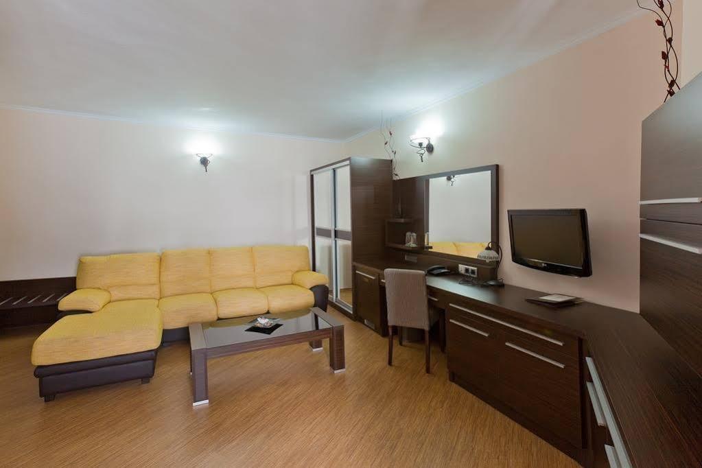 Family Hotel Hebar Batak Luaran gambar
